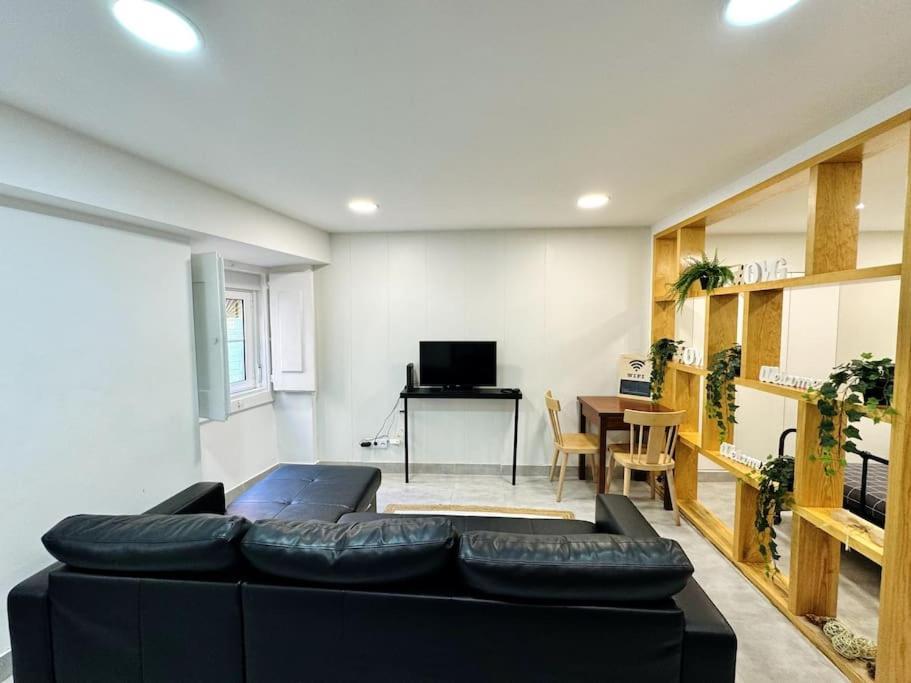 Apartamento Aconchegante Bairro Alto Lisbon Luaran gambar